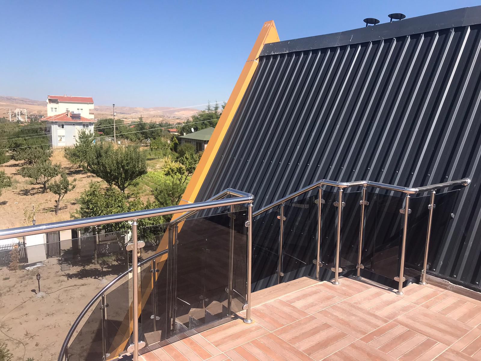 Pursaklar’da 1000 m² Arsa İçinde Full Yapılı 200 m² Müstakil Villa – Acil Satılık!